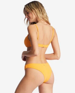 Billabong In The Loop Fixed Triangle Bikini Topbright Nectar 10 Billabong In The Loop Fixed Triangle Bikini Topbright Nectar -BILLABONG Sales abjx300678 billabongw nhp0 bck1