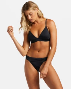 Billabong A/Div Skimpy Bikini Bottomsblack 9 Billabong A/Div Skimpy Bikini Bottomsblack -BILLABONG Sales abjx400463 billabongw blk bck1