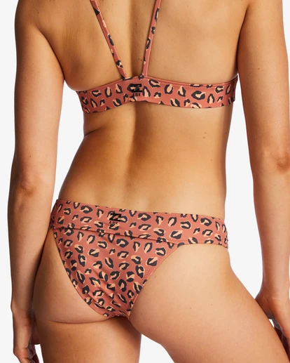 Billabong A/Div Skimpy Bikini Bottomskiss The Earth 6 Billabong A/Div Skimpy Bikini Bottomskiss The Earth - Image 4