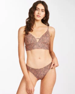 Billabong Hidden Shore Lowrider Animal Print Bikini Bottomstoffee 9 Billabong Hidden Shore Lowrider Animal Print Bikini Bottomstoffee -BILLABONG Sales abjx400489 billabongw tof frt1