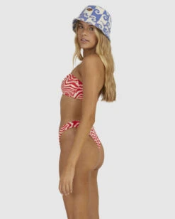 Billabong Vibration Hike Skimpy Bikini Bottomsred 12 Billabong Vibration Hike Skimpy Bikini Bottomsred -BILLABONG Sales ubjx400358 billabongw red bck2